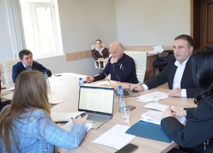 В Парламенте состоялось заседание Комитета  по культуре, делам молодёжи и спорту