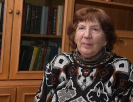 Ушла из жизни заслуженный учитель Элеонора Козьмиди