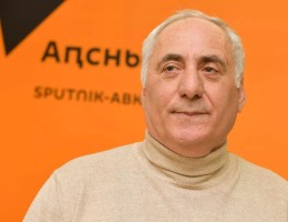 Даур Ақаҩба Аркади Џьопуа ииубилеи идиныҳәалеит