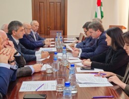 Джансух Нанба провел заседание Государственной комиссии по увековечиванию наследия Баграта Шинкуба