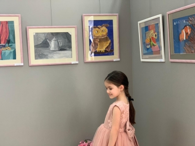 В Сухуме открылась выставка учеников Художественной школы имени В. П. Сурикова и ДДТ «Айнар»