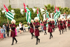 В Сухуме прошли мероприятия в честь празднования Дня Государственного флага Абхазии