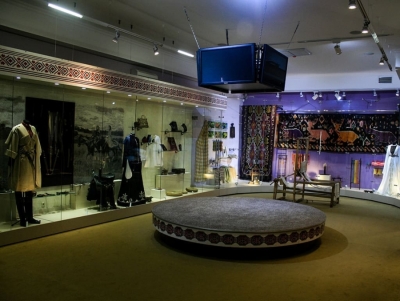 Даур Ақаҩба Аԥсуа ҳәынҭқарратә музеи аколлектив ирыдиныҳәалеит амузеи 105 шықәса ахыҵра