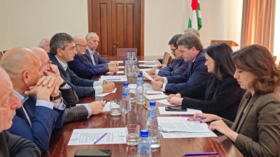 Джансух Нанба провел заседание Государственной комиссии по увековечиванию наследия Баграта Шинкуба